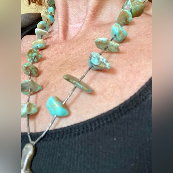 Vintage 1940’s Navajo Kingman Mined Turquoise & “Liquid Silver” Beaded Necklace - Picture 10 of 17
